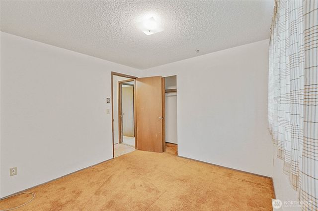16973 Vaughn Road, Mount Vernon, WA 98273