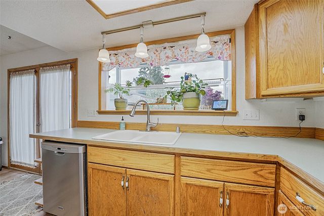 16973 Vaughn Road, Mount Vernon, WA 98273