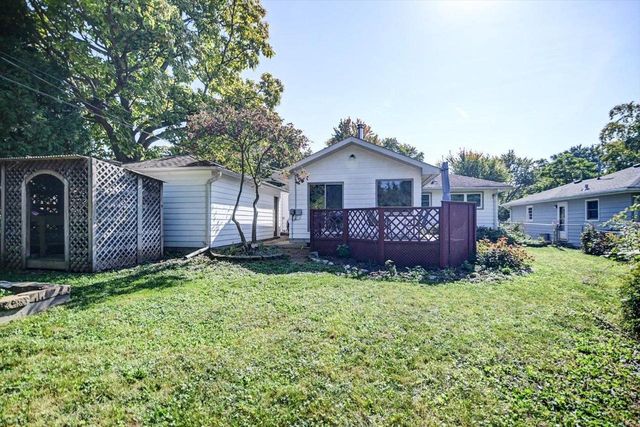 1906 Sachtjen Street, Madison, WI 53704