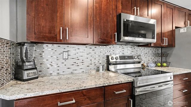 20005 14th Avenue S, Seatac, WA 98198