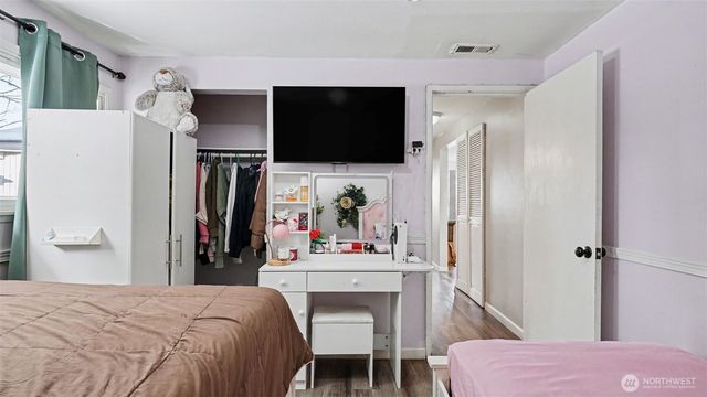 20005 14th Avenue S, Seatac, WA 98198