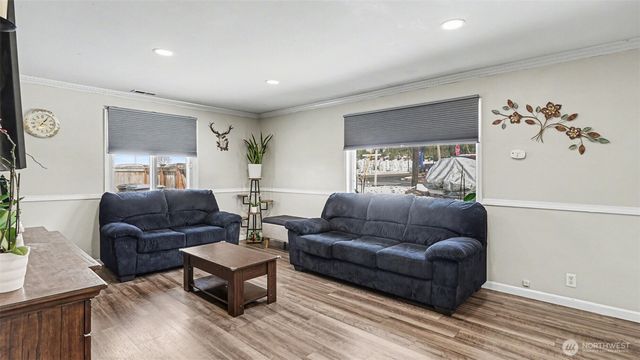 20005 14th Avenue S, Seatac, WA 98198