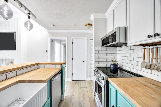 102 Fletcher Lane UNIT N, Brewster, MA 02631