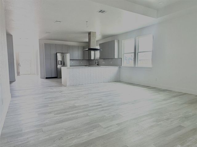 523 Road 5844, Cleveland, TX 77327