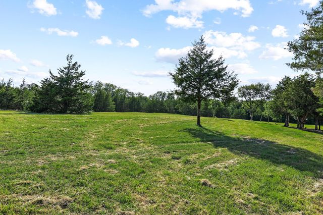 511 County Road 4264, Leonard, TX 75452