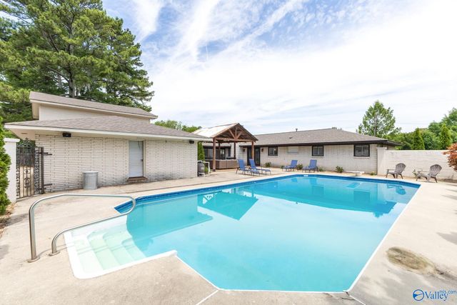 2407 13th Street SE, Decatur, AL 35601
