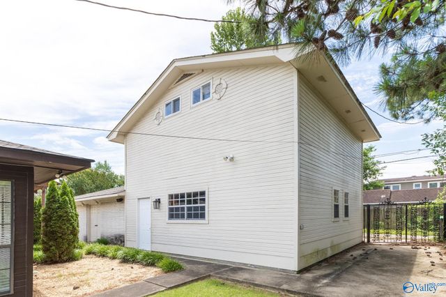 2407 13th Street SE, Decatur, AL 35601
