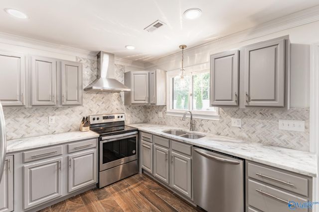 2407 13th Street SE, Decatur, AL 35601