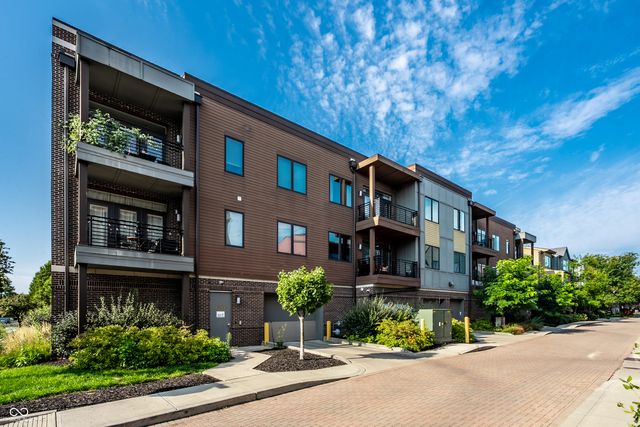 622 E 10th Street 311, Indianapolis, IN 46202
