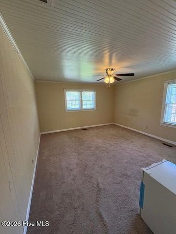 202 Prince Road, Greenville, NC 27858