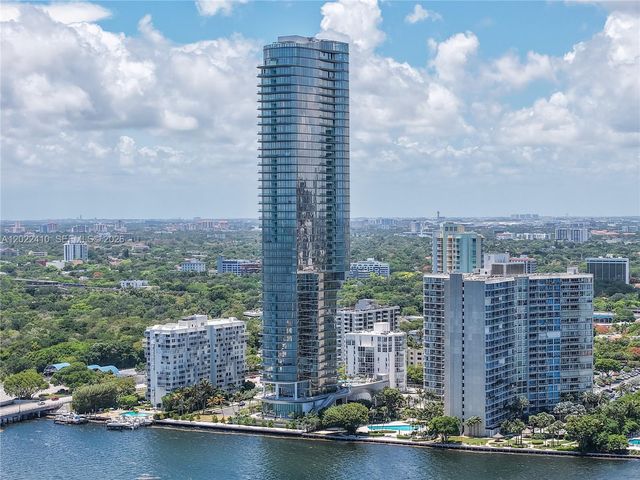 175 SE 25th Rd 1604, Miami, FL 33129