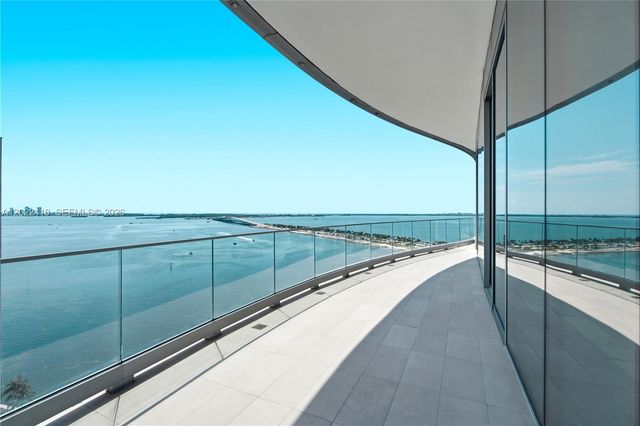 175 SE 25th Rd 1604, Miami, FL 33129
