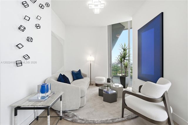 175 SE 25th Rd 1604, Miami, FL 33129