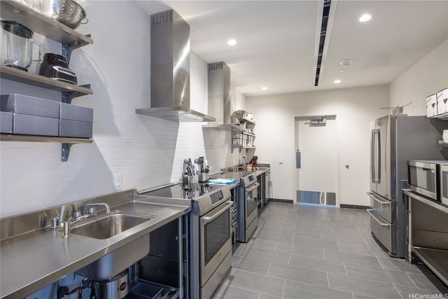 1001 Queen Street 2915, Honolulu, HI 96814