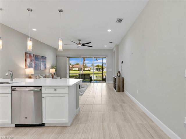 28465 Abruzzo DR, Bonita Springs, FL 34135