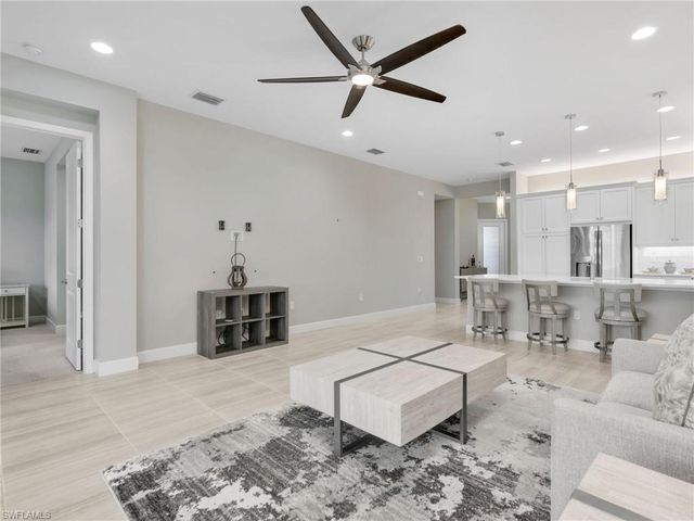 28465 Abruzzo DR, Bonita Springs, FL 34135