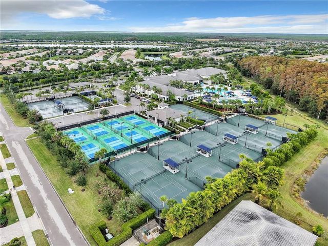 28465 Abruzzo DR, Bonita Springs, FL 34135