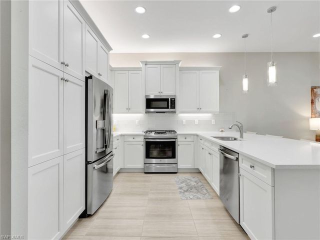 28465 Abruzzo DR, Bonita Springs, FL 34135