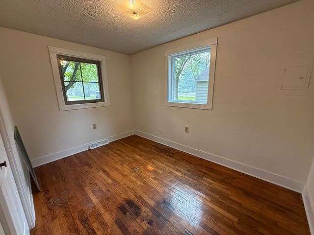 3616 S Sheridan Drive, Fruitport Twp, MI 49444