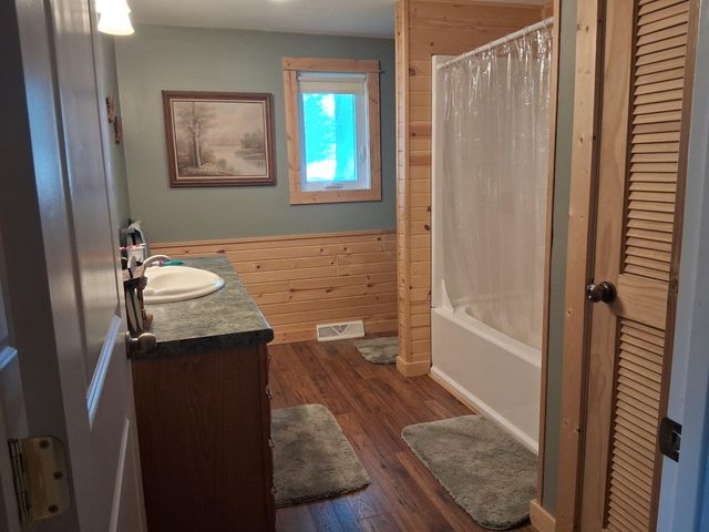 3616 S Sheridan Drive, Fruitport Twp, MI 49444