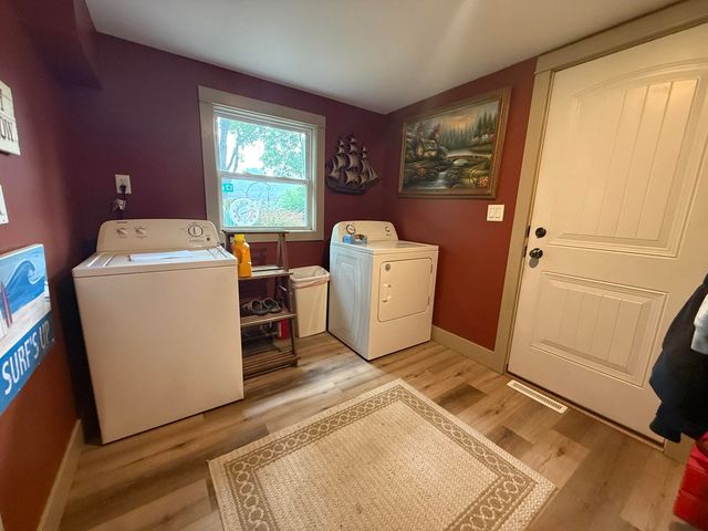 3616 S Sheridan Drive, Fruitport Twp, MI 49444