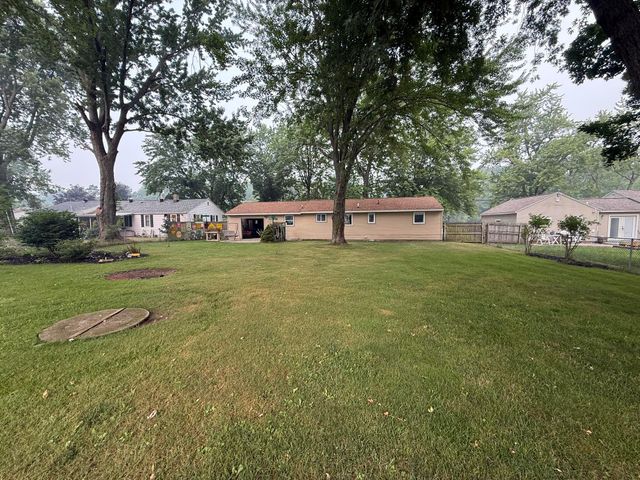 3616 S Sheridan Drive, Fruitport Twp, MI 49444