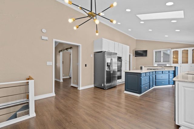 1555 VILLA PARK DRIVE, Oshkosh, WI 54904