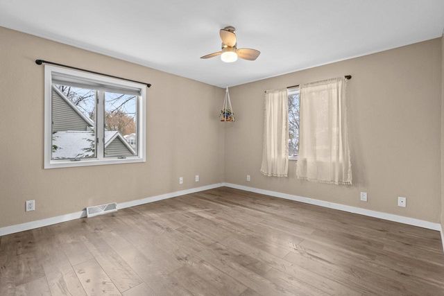 1555 VILLA PARK DRIVE, Oshkosh, WI 54904