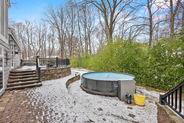 1555 VILLA PARK DRIVE, Oshkosh, WI 54904