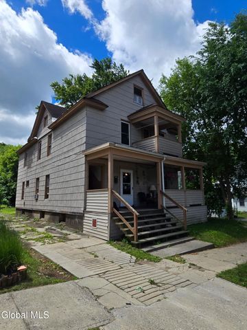 20 Vanwyck Street, Gloversville, NY 12078