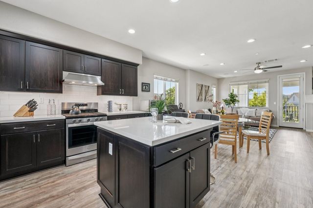 8550 Boardwalk Way, Newark, CA 94560