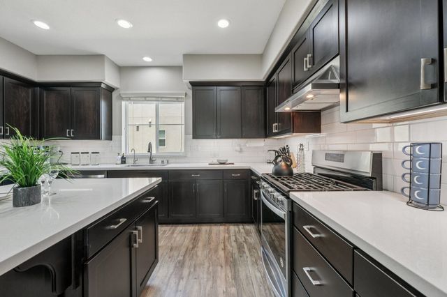 8550 Boardwalk Way, Newark, CA 94560