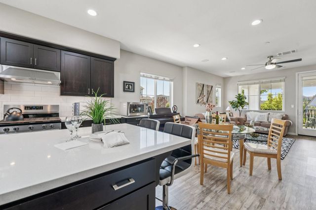 8550 Boardwalk Way, Newark, CA 94560