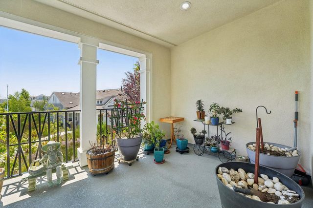 8550 Boardwalk Way, Newark, CA 94560