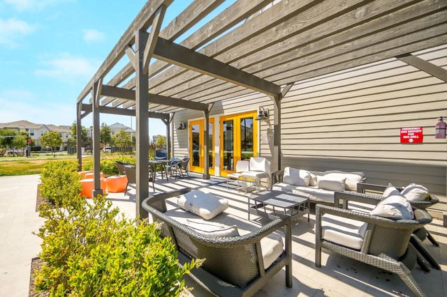 8550 Boardwalk Way, Newark, CA 94560