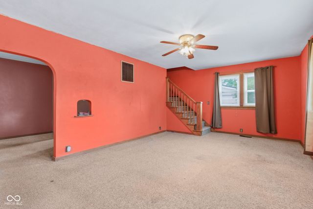 421 S East Street, Tipton, IN 46072