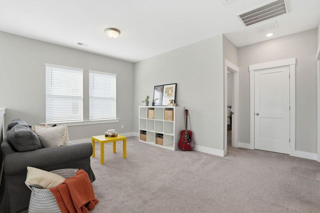 609 Heartwood Lane, Summerville, SC 29486