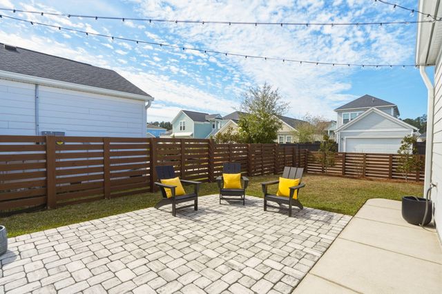 609 Heartwood Lane, Summerville, SC 29486