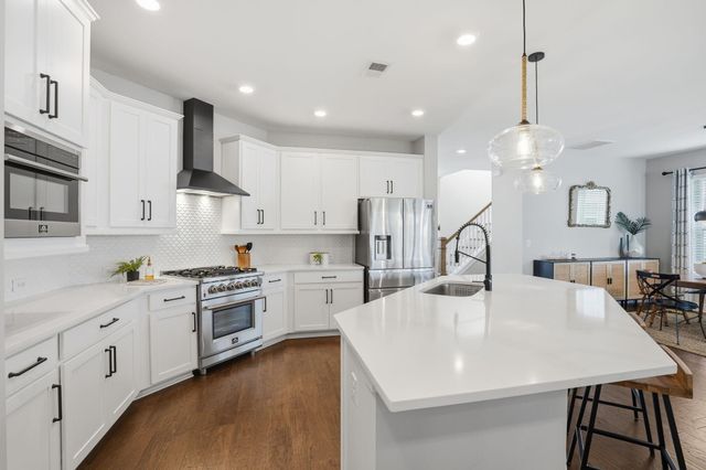 609 Heartwood Lane, Summerville, SC 29486