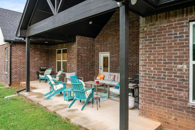 2405 Gina Court, Guthrie, OK 73044
