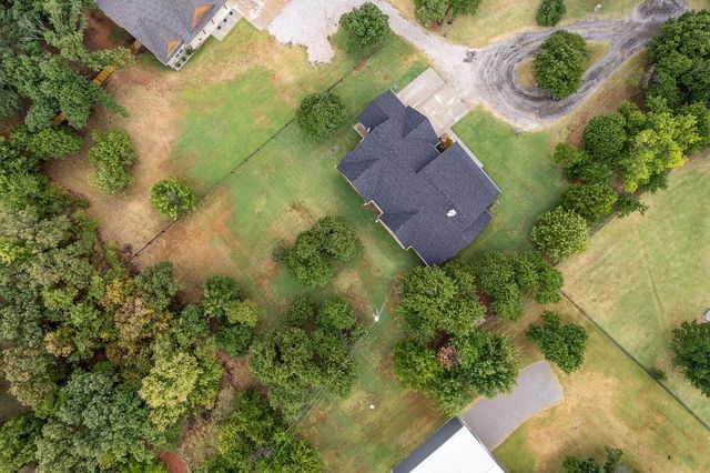 2405 Gina Court, Guthrie, OK 73044