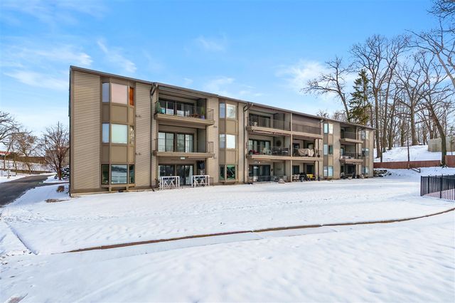 1 Hiawatha Cove Trail 23, Battle Creek, MI 49015