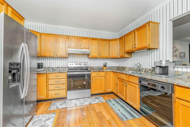 1 Hiawatha Cove Trail 23, Battle Creek, MI 49015