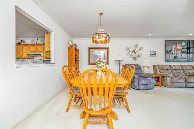 1 Hiawatha Cove Trail 23, Battle Creek, MI 49015