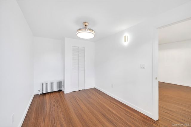 19223 116th Road, Saint Albans, NY 11412