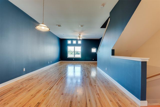 5941 South Loop E 1104, Houston, TX 77033