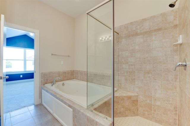 5941 South Loop E 1104, Houston, TX 77033