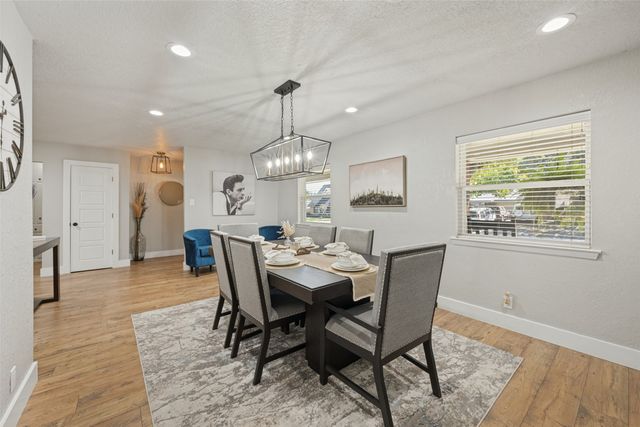 820 Overhill Drive, Hurst, TX 76053