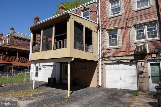1136 BROOKWOOD LN, Glenolden, PA 19036