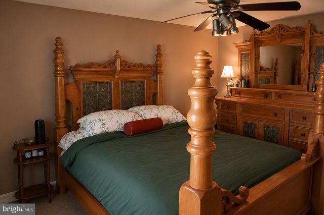 1136 BROOKWOOD LN, Glenolden, PA 19036